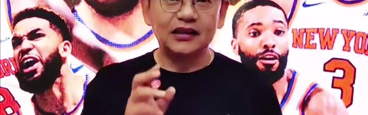华体会官网-苏群：文班下一场得调整&amp;少持球 让哈珀多打 把常规战变为太空战