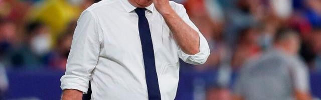 华体会官网-安帅：维尼修斯首发与否不重要 防守太差导致丢分